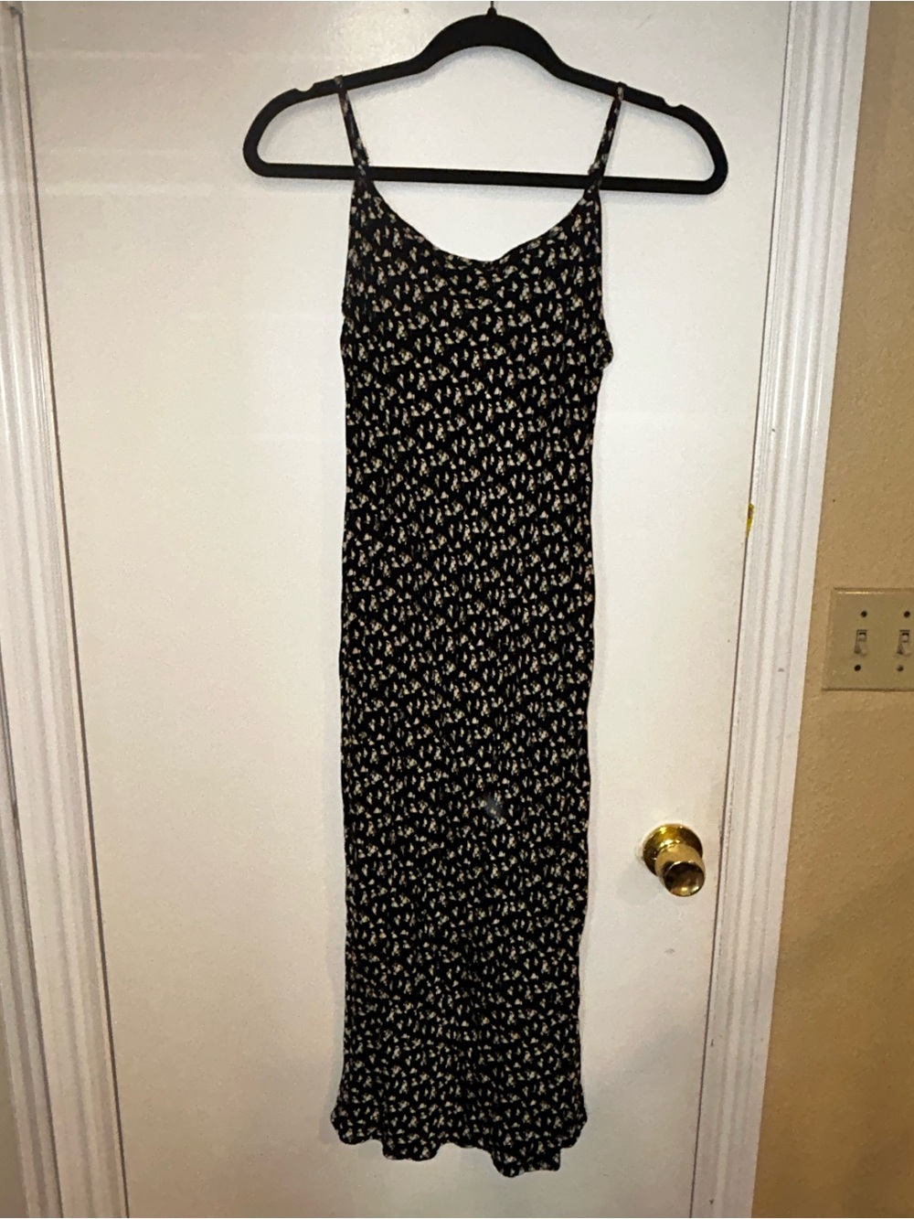 Juniors Black Floral Maxi Slip Dress with Cream Print